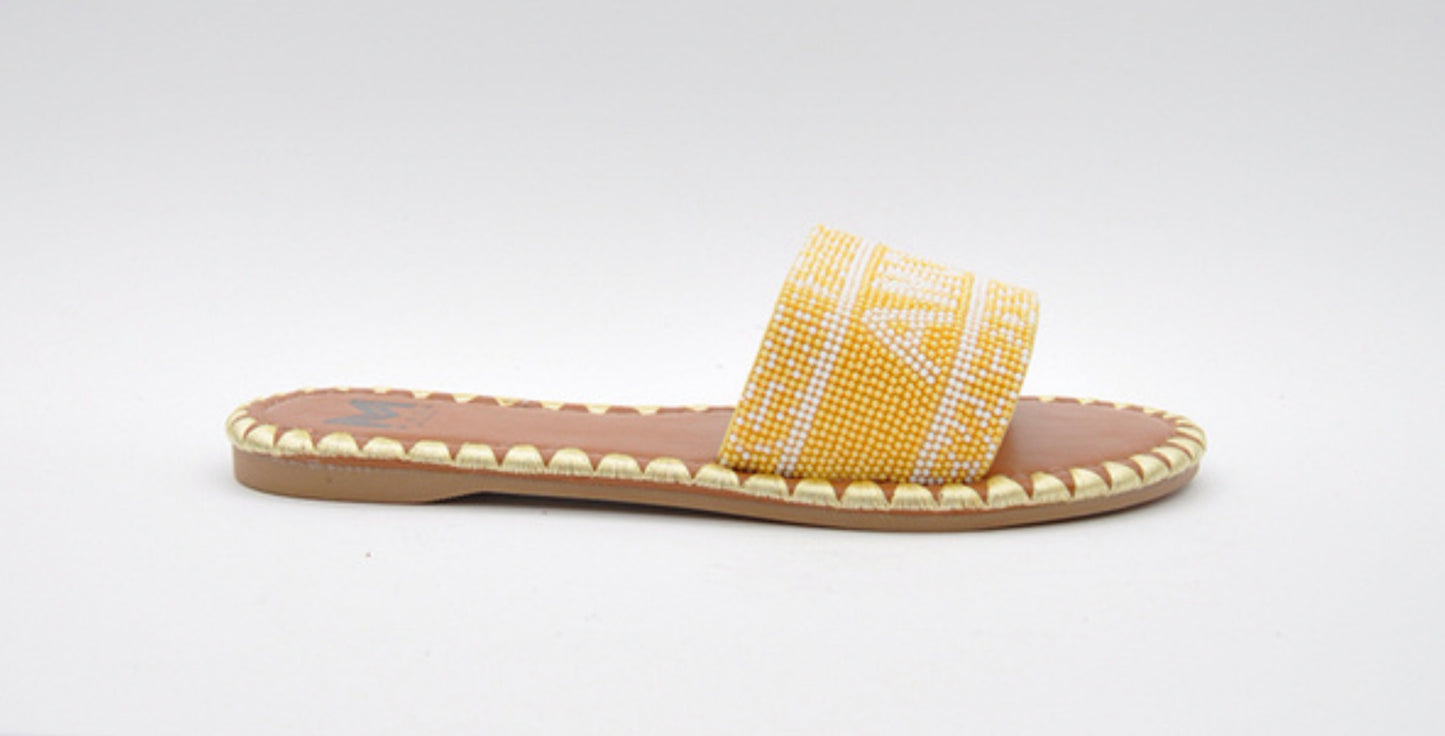 Amore slip on