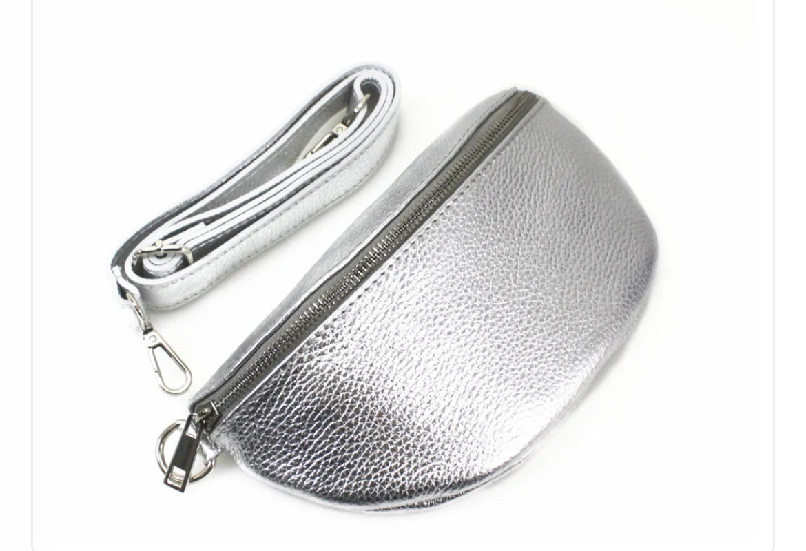 Oversized bum bag silver